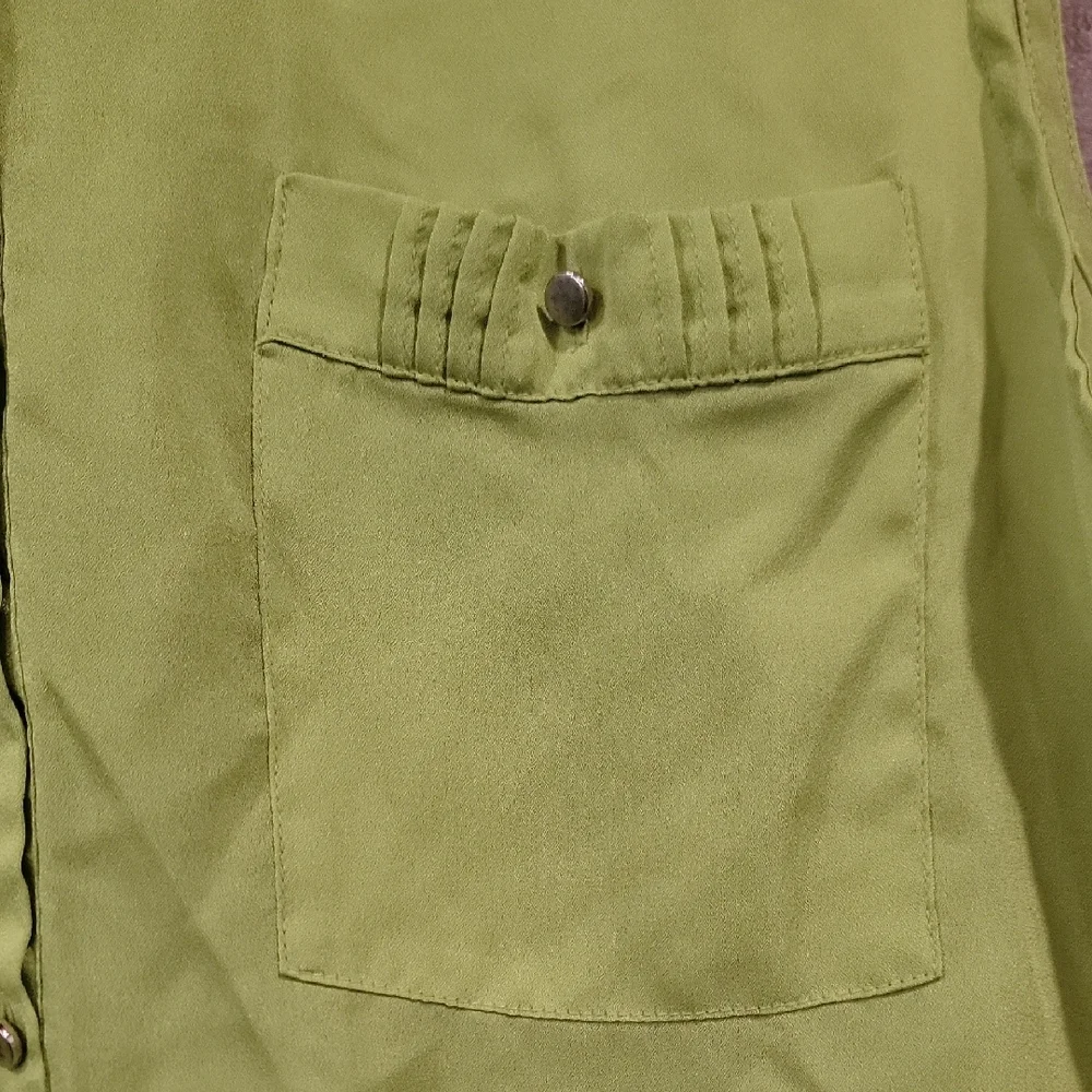 Liz Claiborne Lime Green Sleeveless Tank - Picture 3 of 4